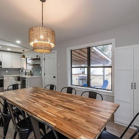 Island Joy - Newly Renovated/Walk To The Beach! Oak Island Luaran gambar